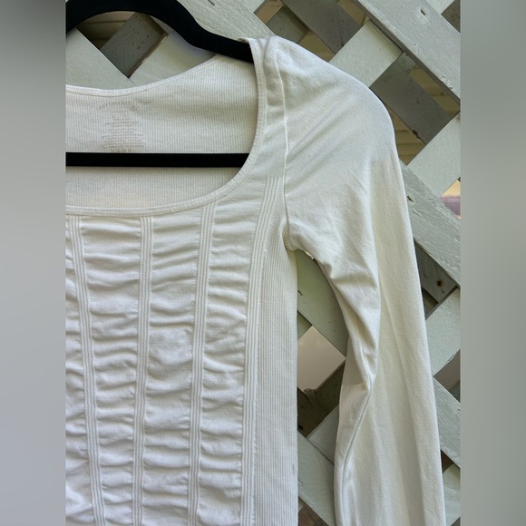 ❤️Free people seamless top - Picture 3 of 4